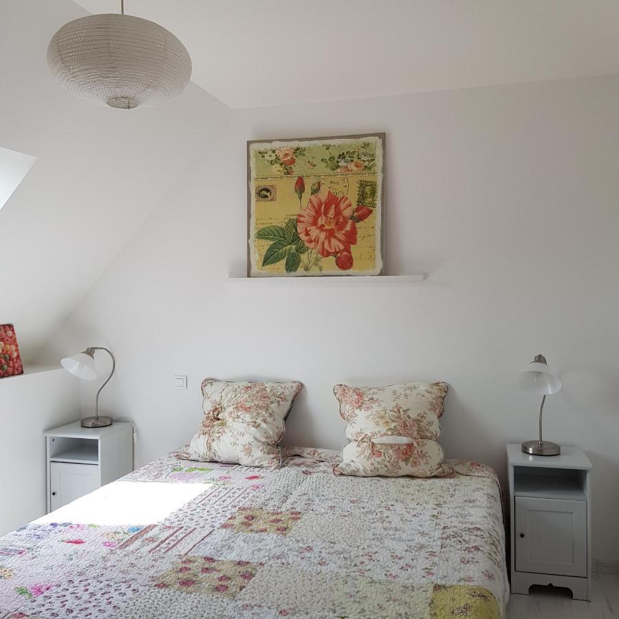 Maison Tombelaine Vains Екстериор снимка