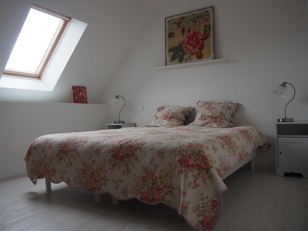 Maison Tombelaine Vains Екстериор снимка